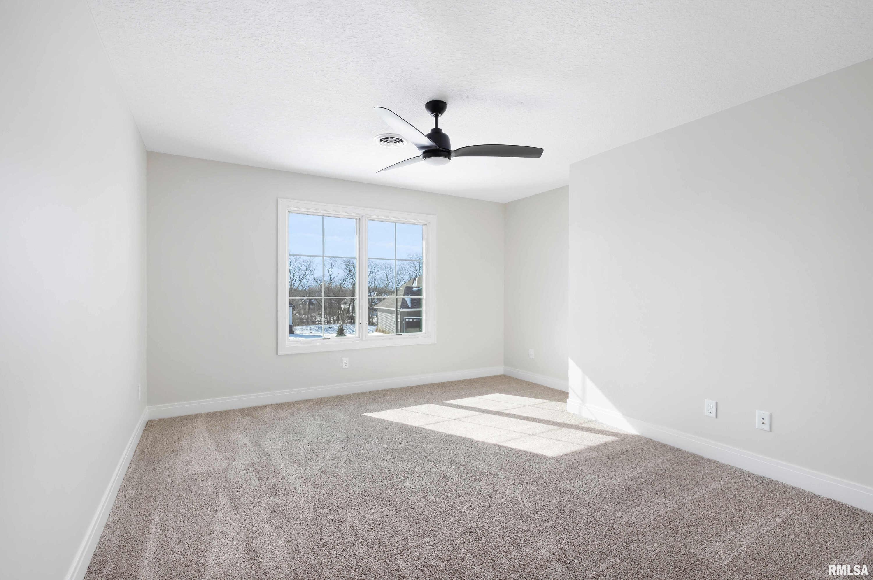 6830 Wilderness Pointe, Bettendorf, Iowa image 41