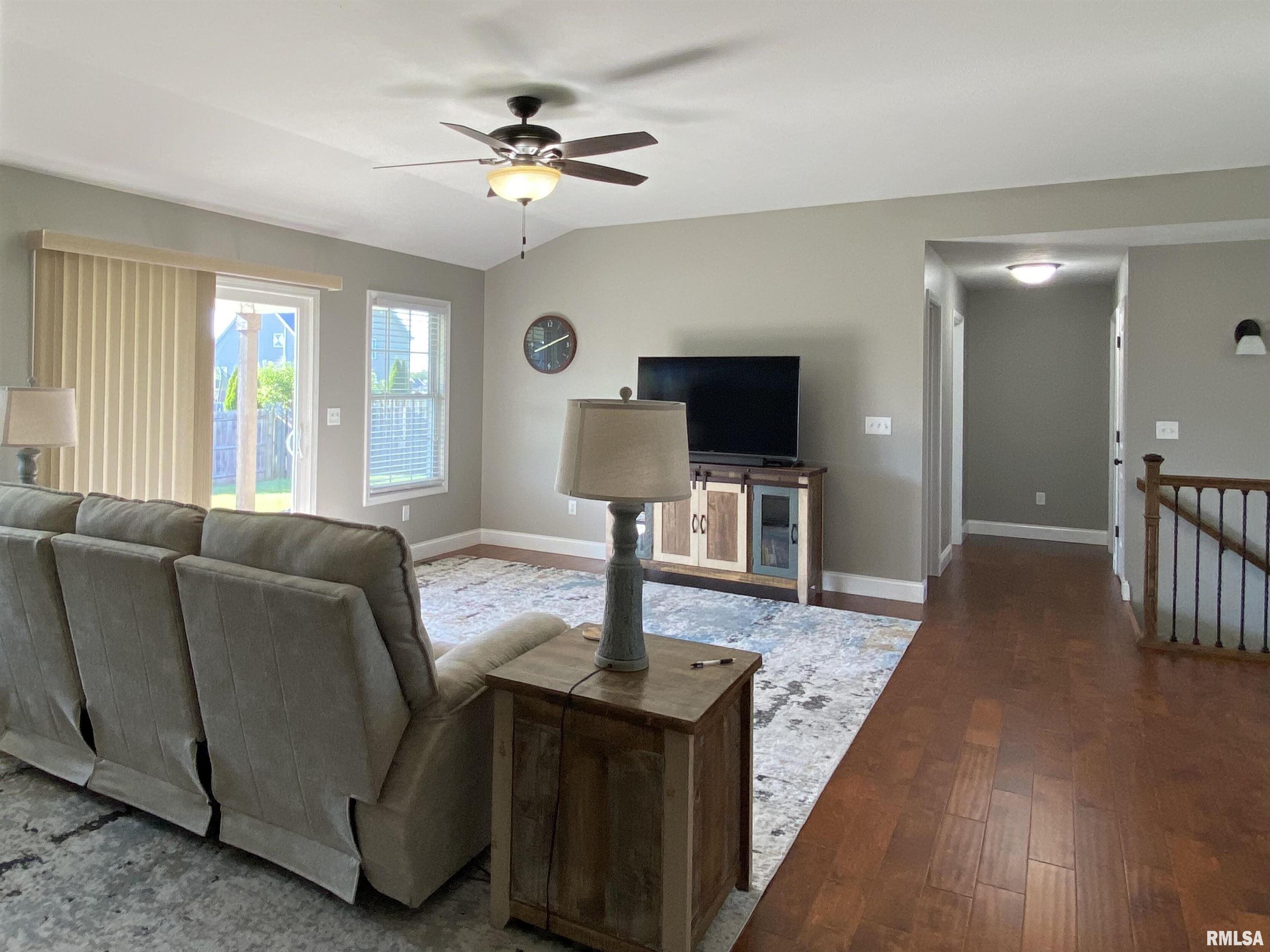 1620 Ptarmigan Drive, Chatham, Illinois image 14
