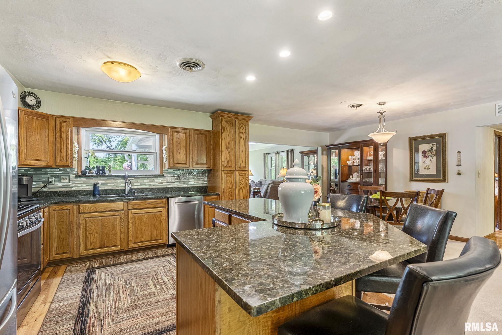 11 Shady Lane, Geneseo, Illinois image 10