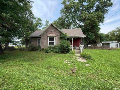 Homes For Sale - 628 W Lincoln Avenue<br/> Fulton County, Lewistown, IL 61542