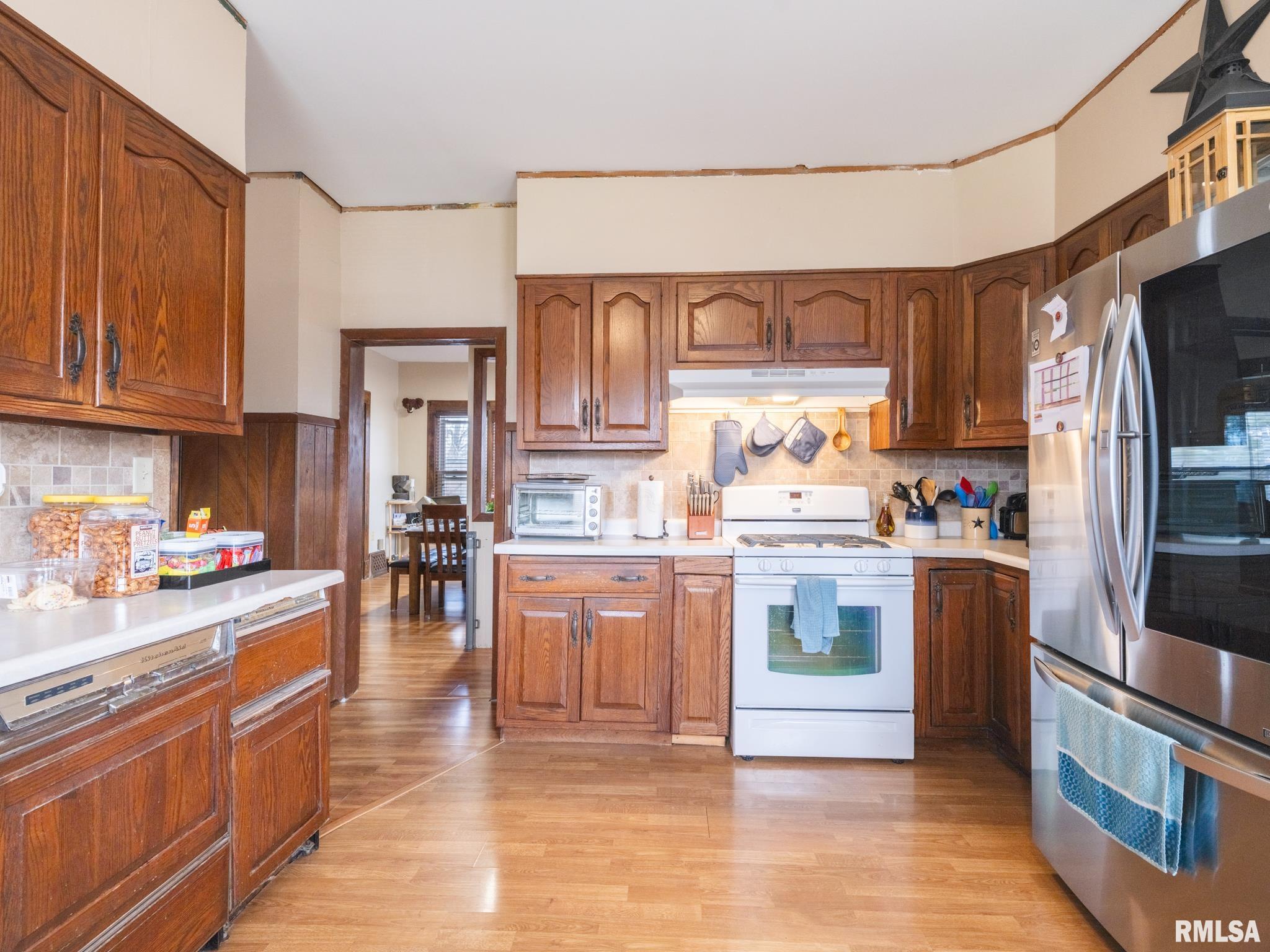 1500 N Country Lane, Peoria, Illinois image 25