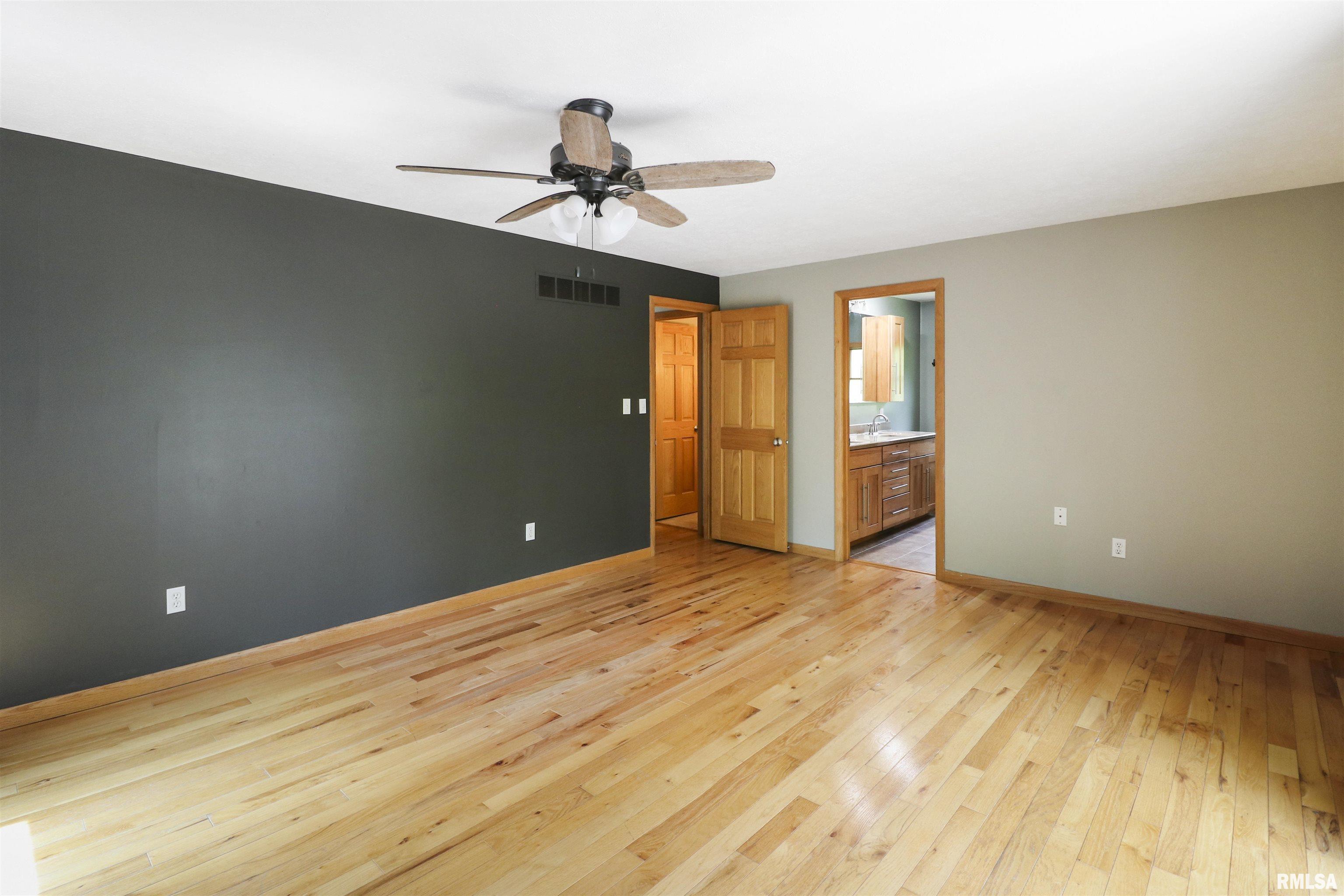 18510 N Deer Creek Lane, Edelstein, Illinois image 14