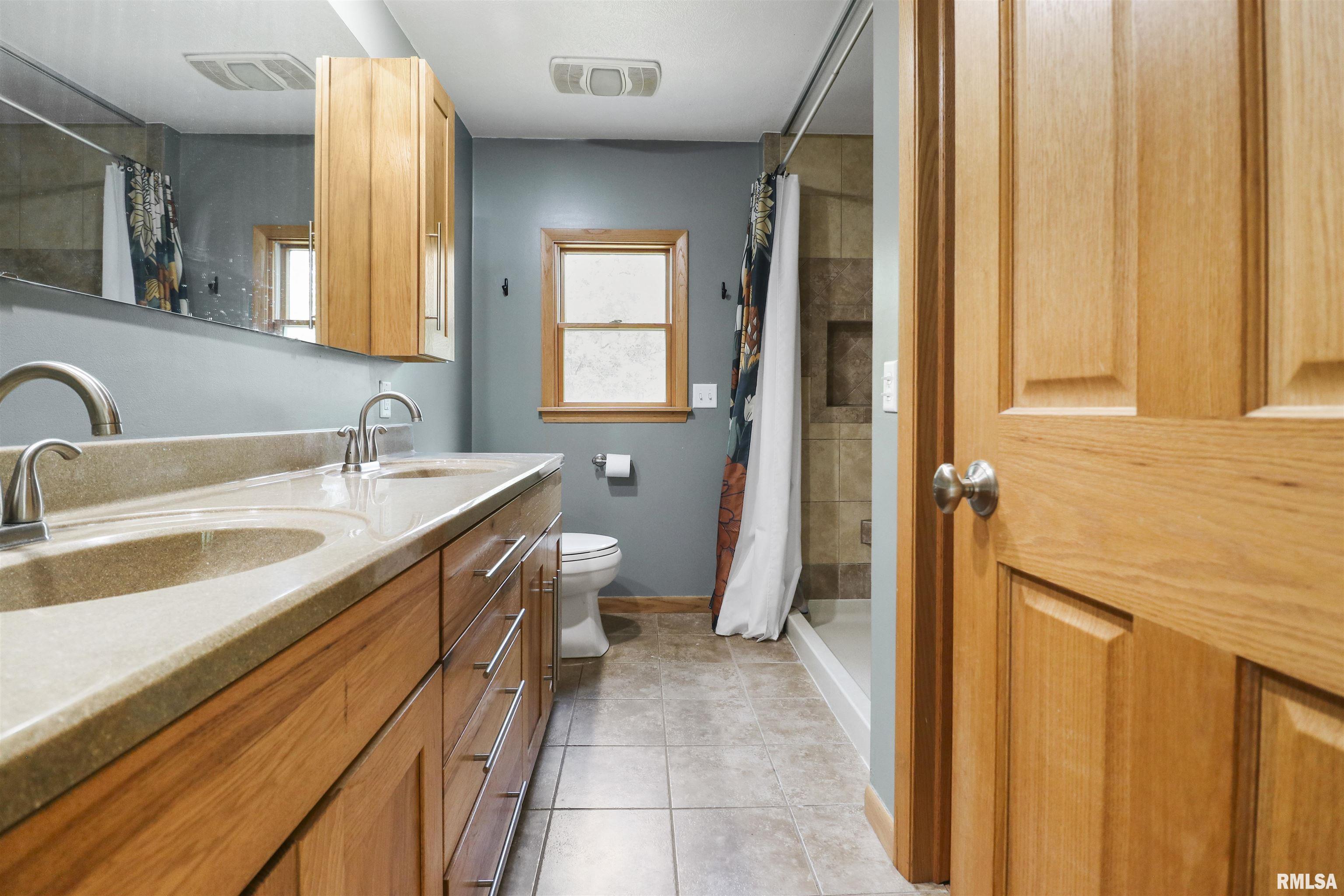 18510 N Deer Creek Lane, Edelstein, Illinois image 18
