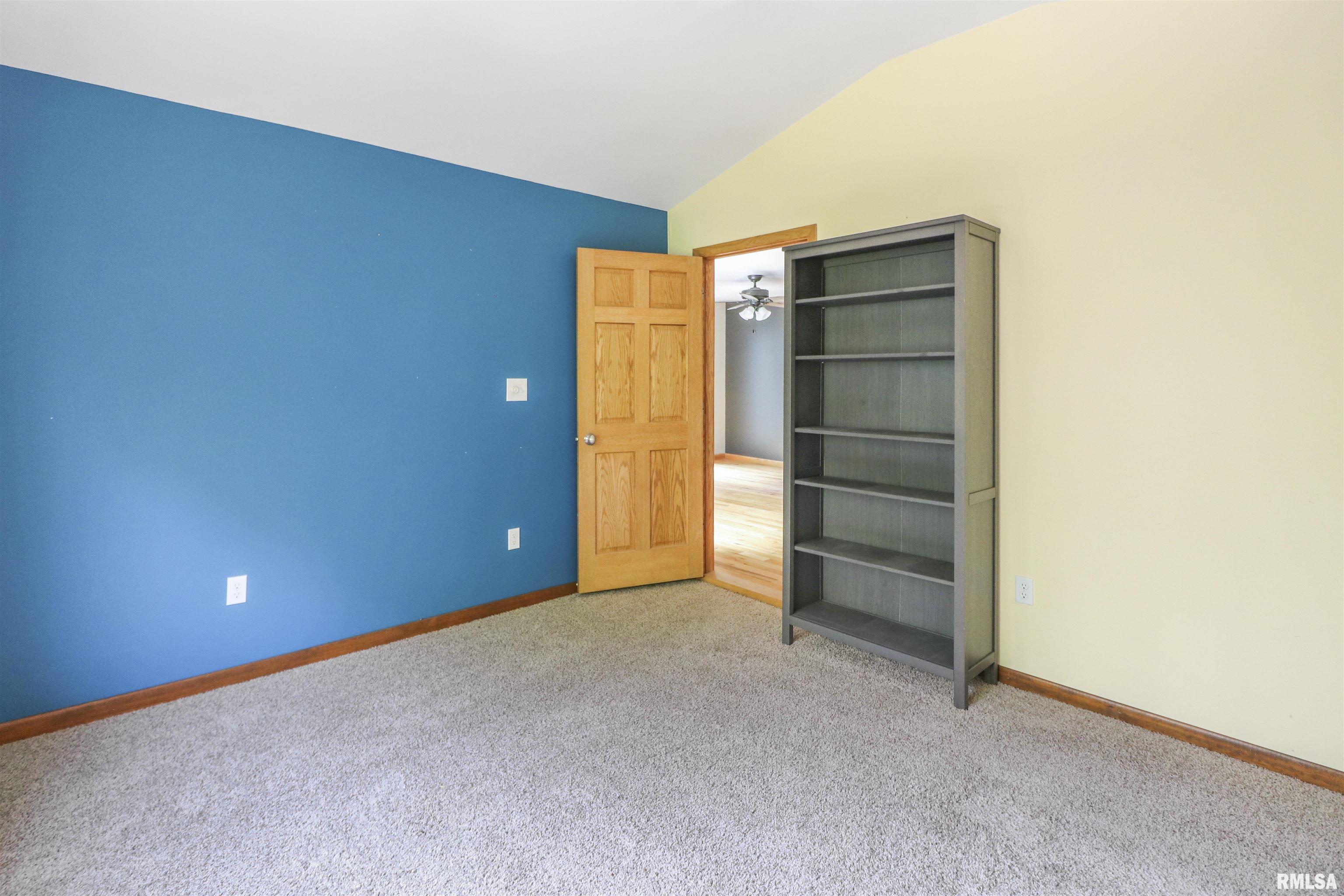 18510 N Deer Creek Lane, Edelstein, Illinois image 16