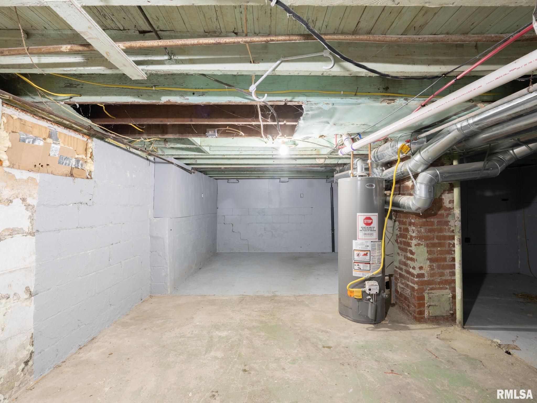 246 & 246 1/2 Herget Street, Pekin, Illinois image 31
