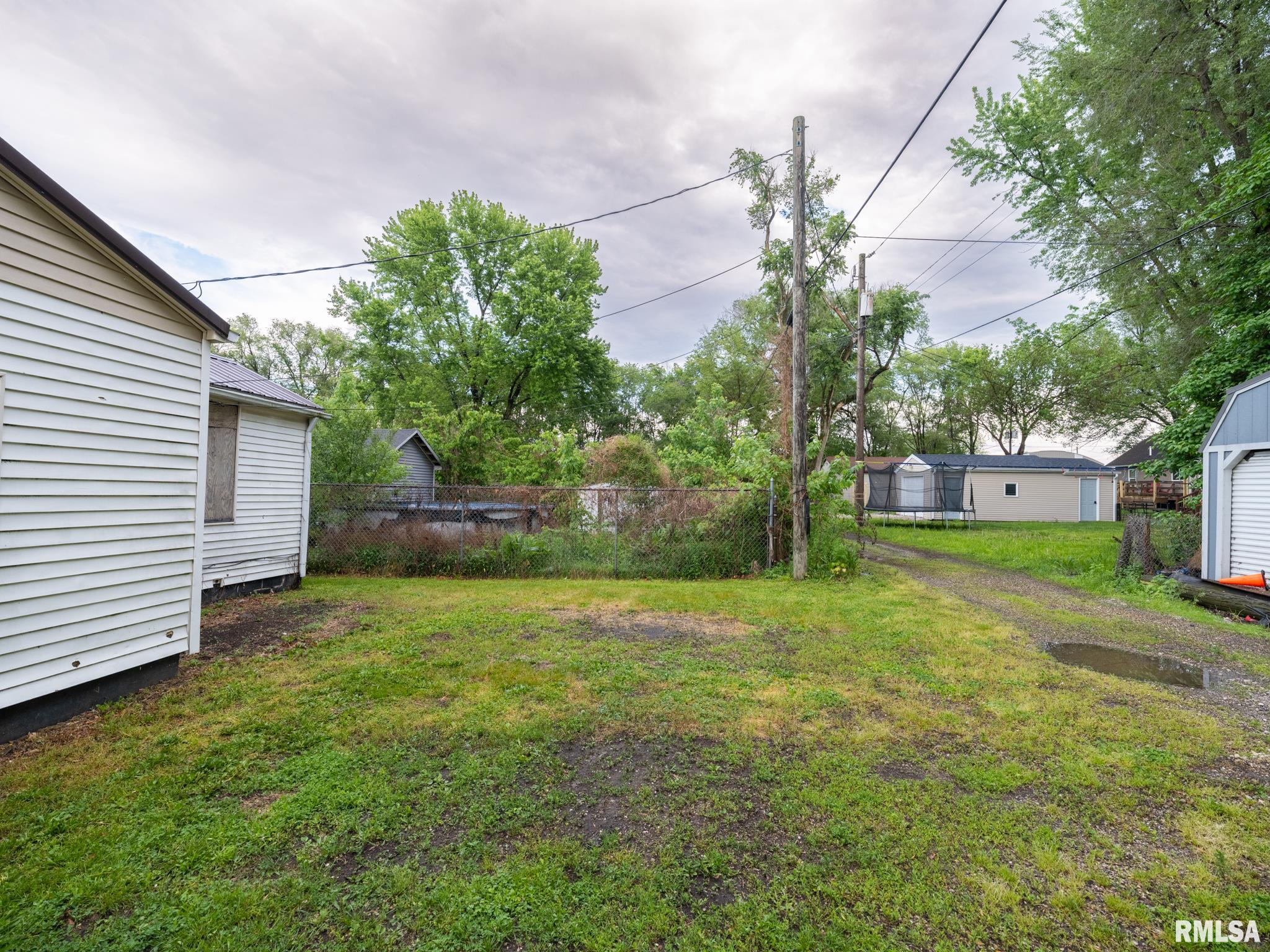 246 & 246 1/2 Herget Street, Pekin, Illinois image 48