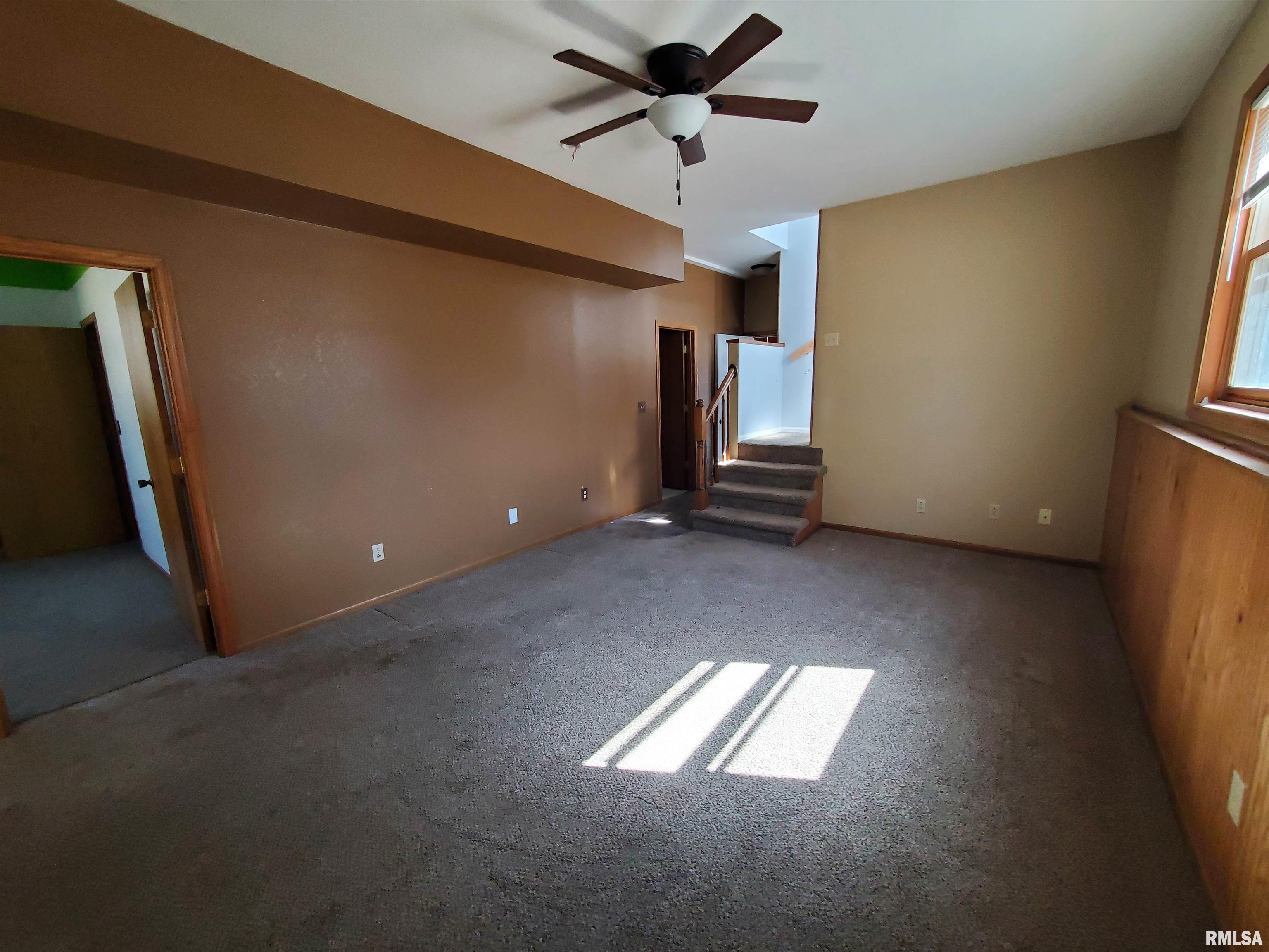 3115 Winchester Circle, Galesburg, Illinois image 8