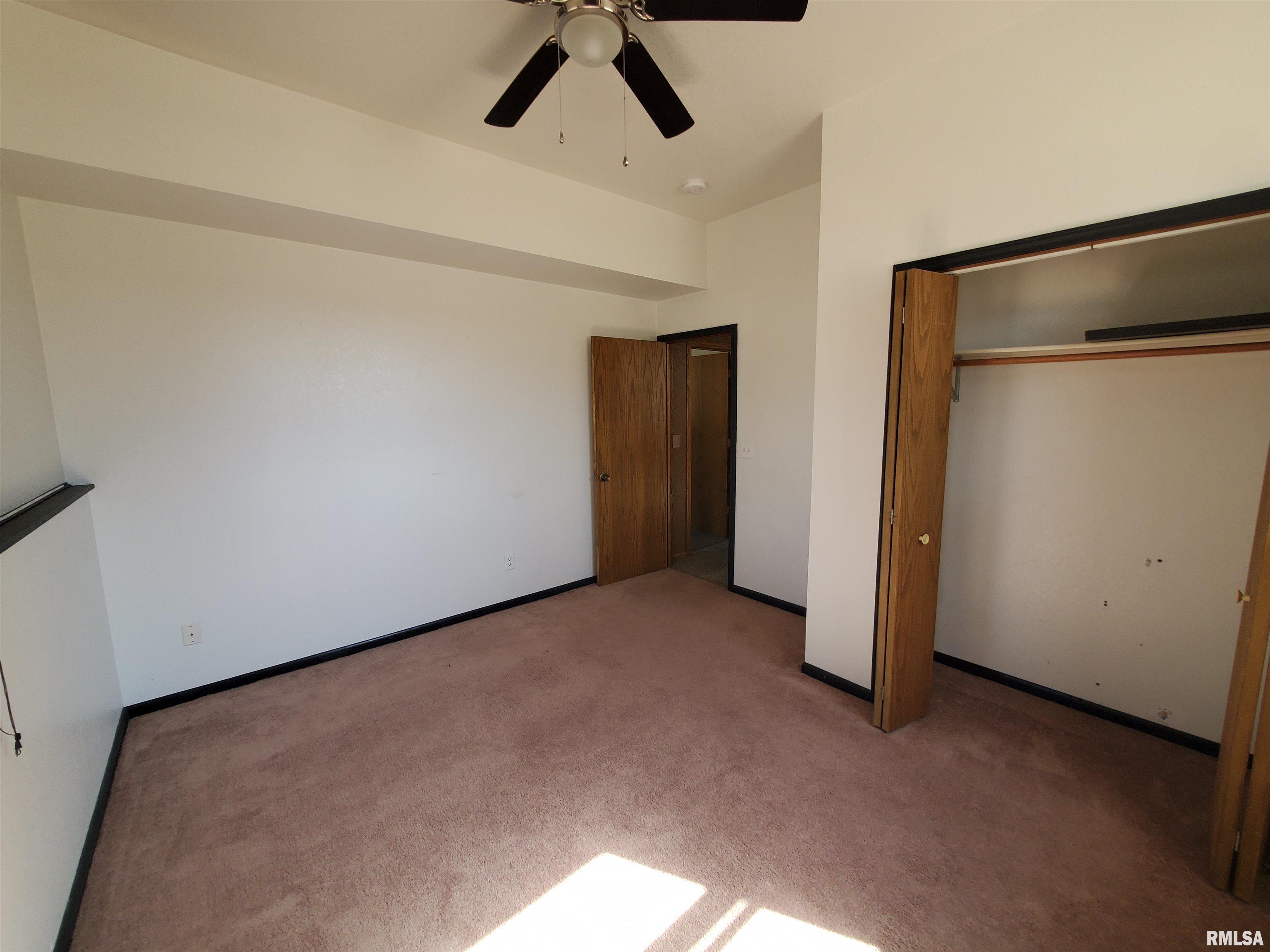 3115 Winchester Circle, Galesburg, Illinois image 9