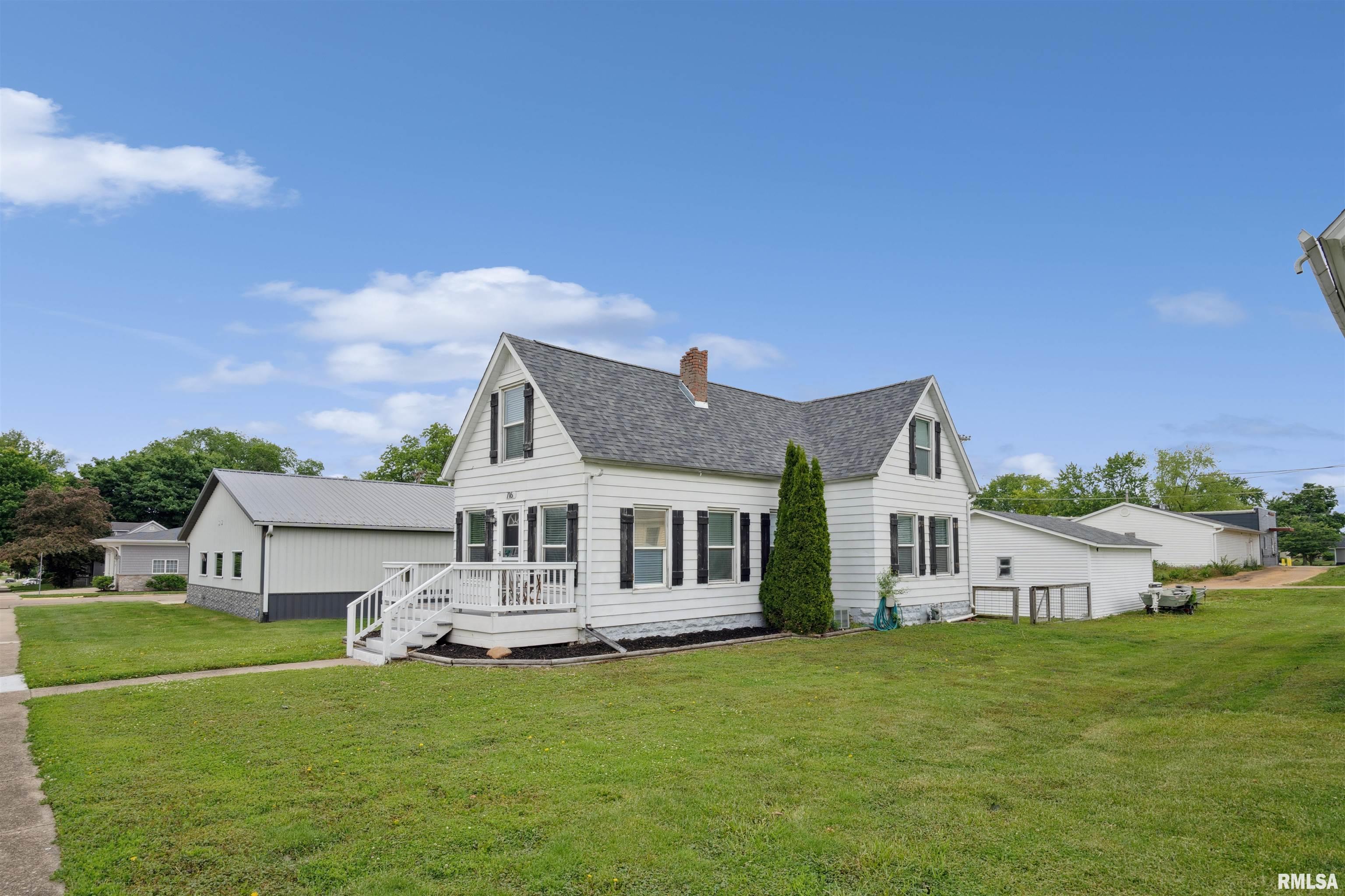 716 10th Street, De Witt, Iowa image 20