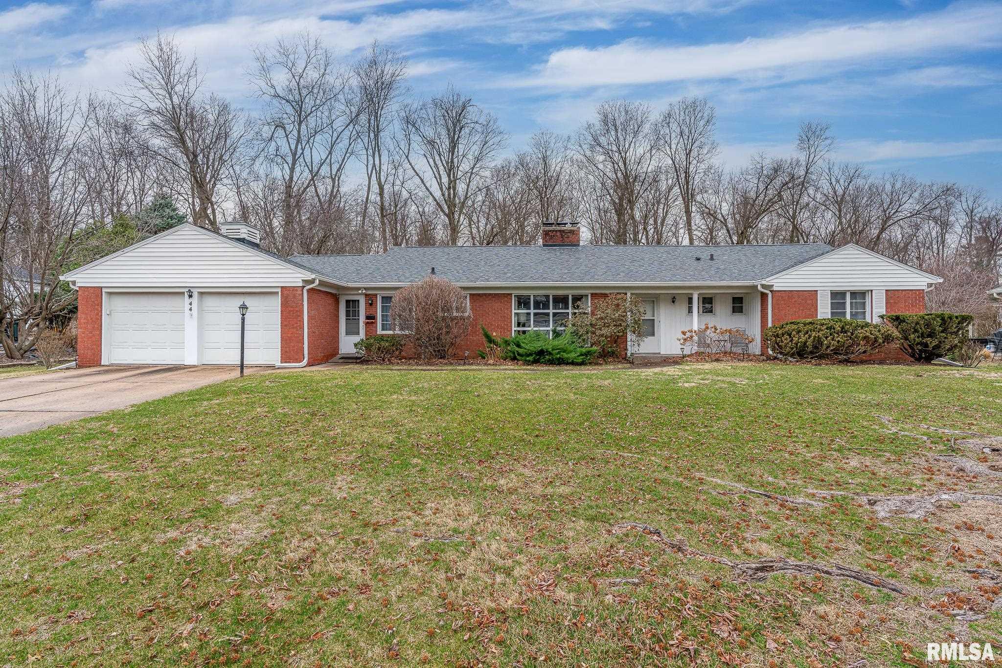 44 Woodley Road, Rock Island, Illinois image 1