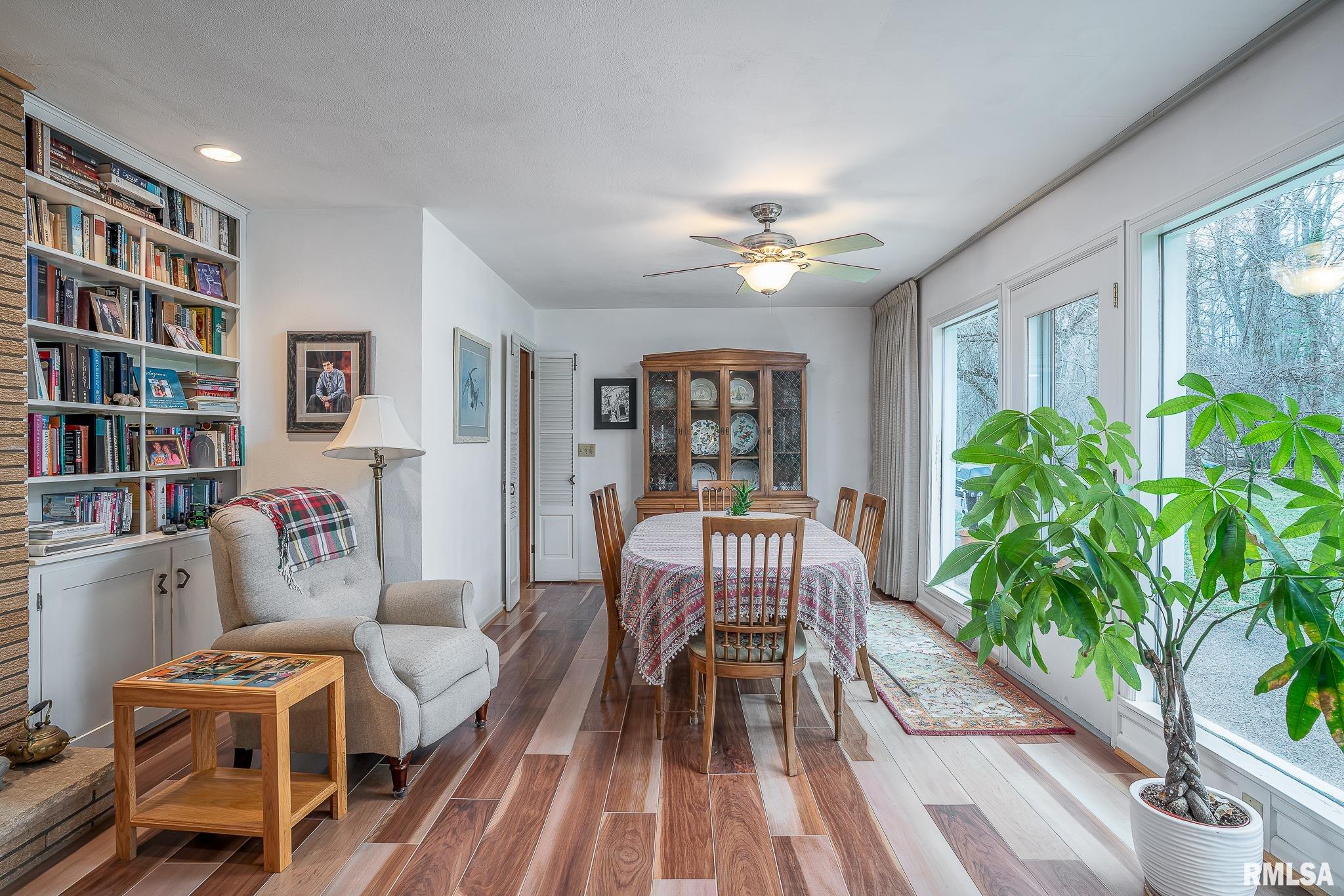 44 Woodley Road, Rock Island, Illinois image 7