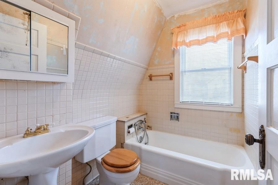 1513 41st Street, Rock Island, Illinois image 15