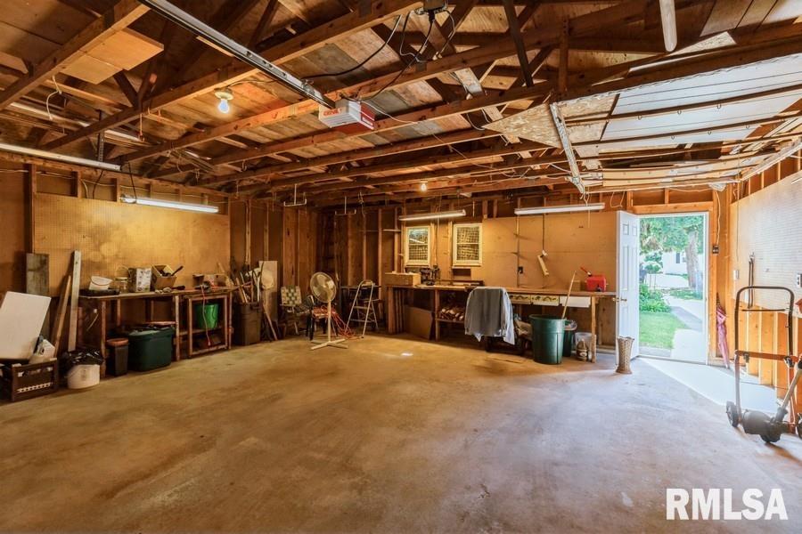 1513 41st Street, Rock Island, Illinois image 4