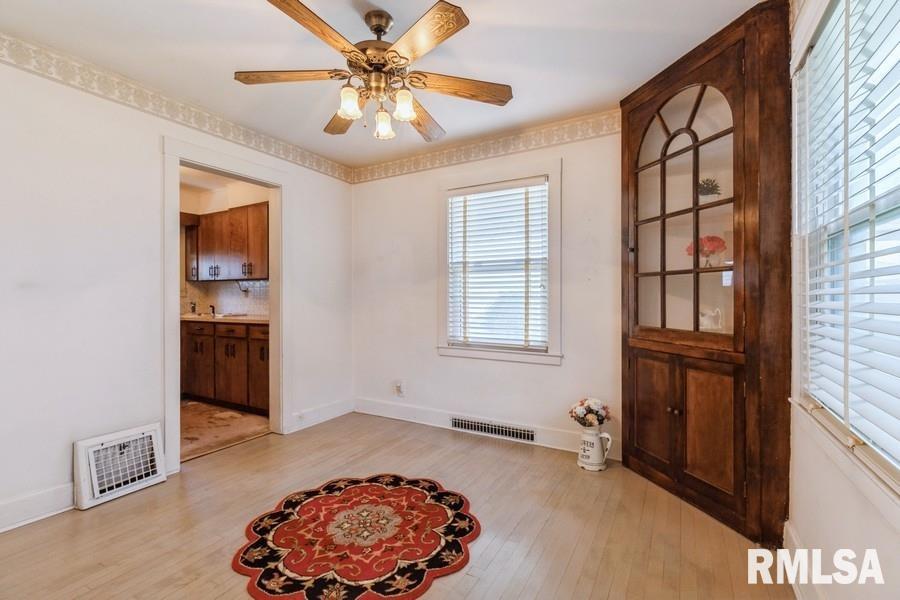 1513 41st Street, Rock Island, Illinois image 10