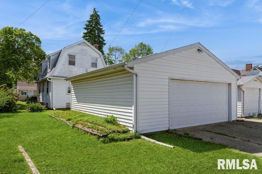 1513 41st Street, Rock Island, Illinois image 3