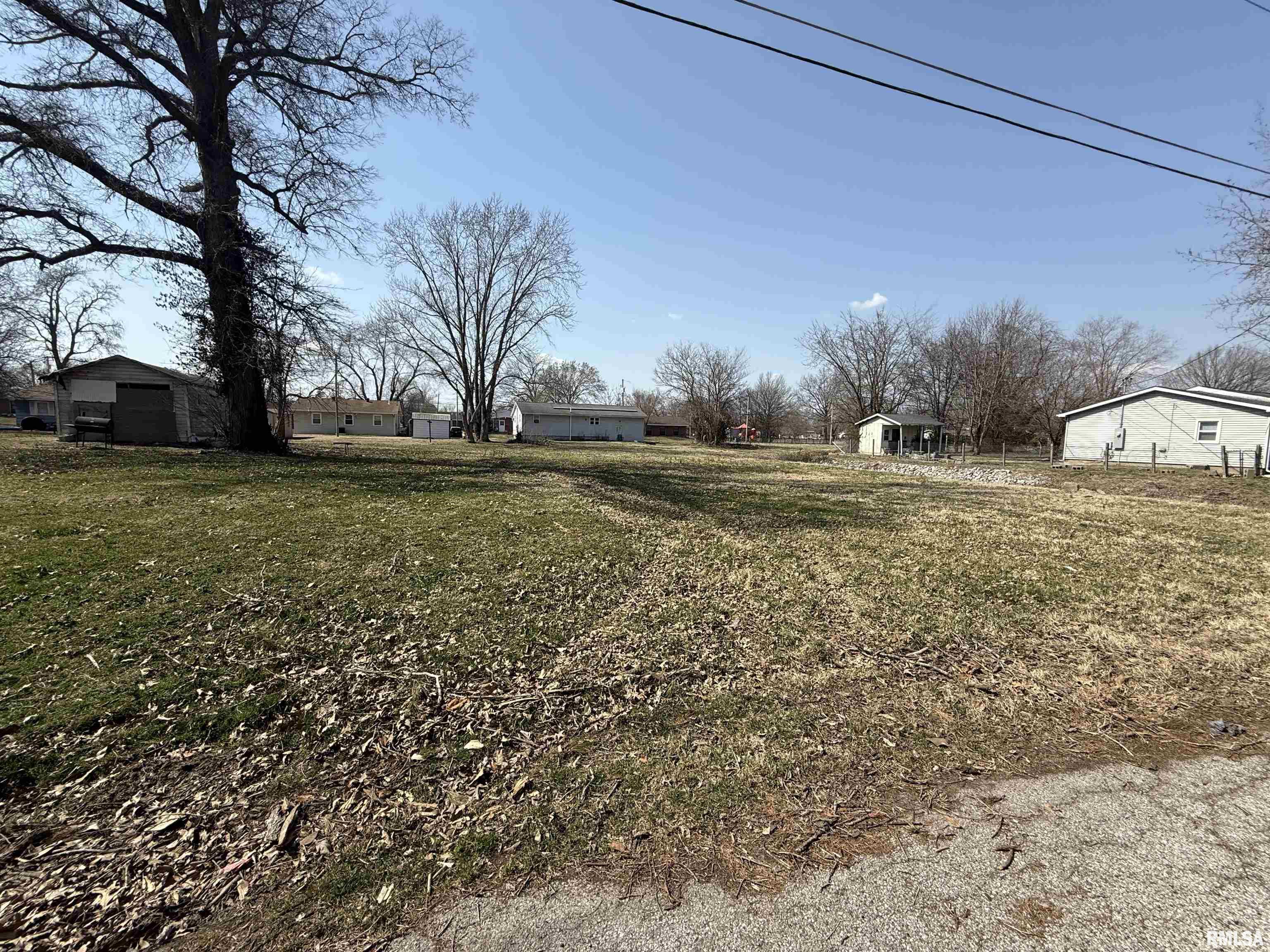 000 S Van Buren Street, Marion, Illinois image 1