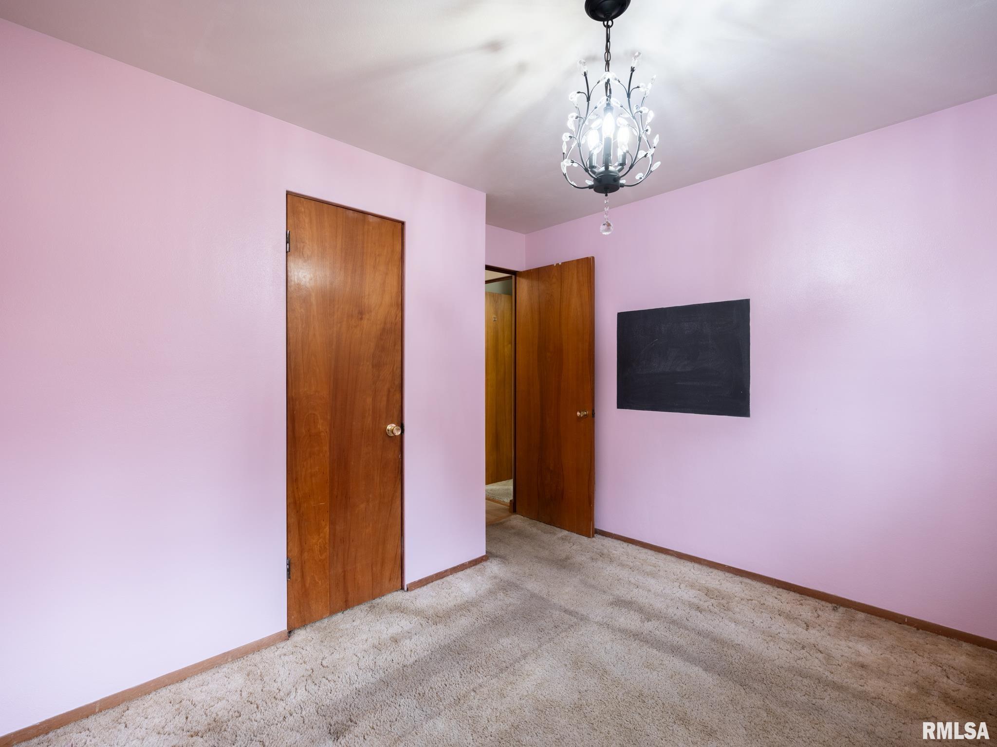 221 Oakdale Avenue, Pekin, Illinois image 48