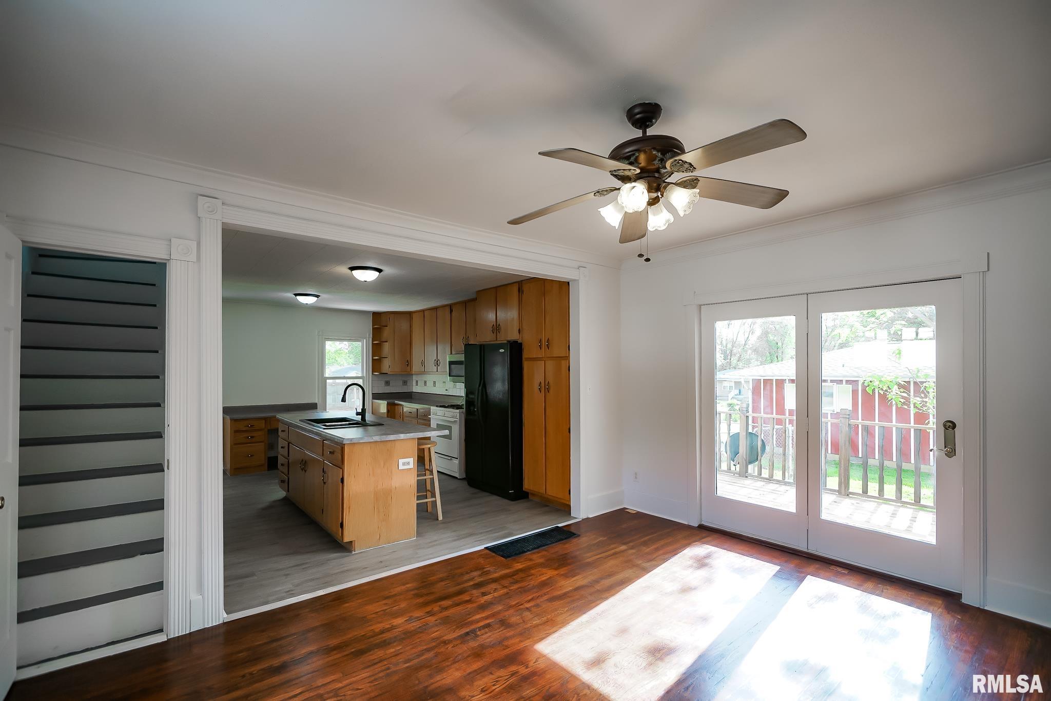 608 E 7th Street, Delavan, Illinois image 16
