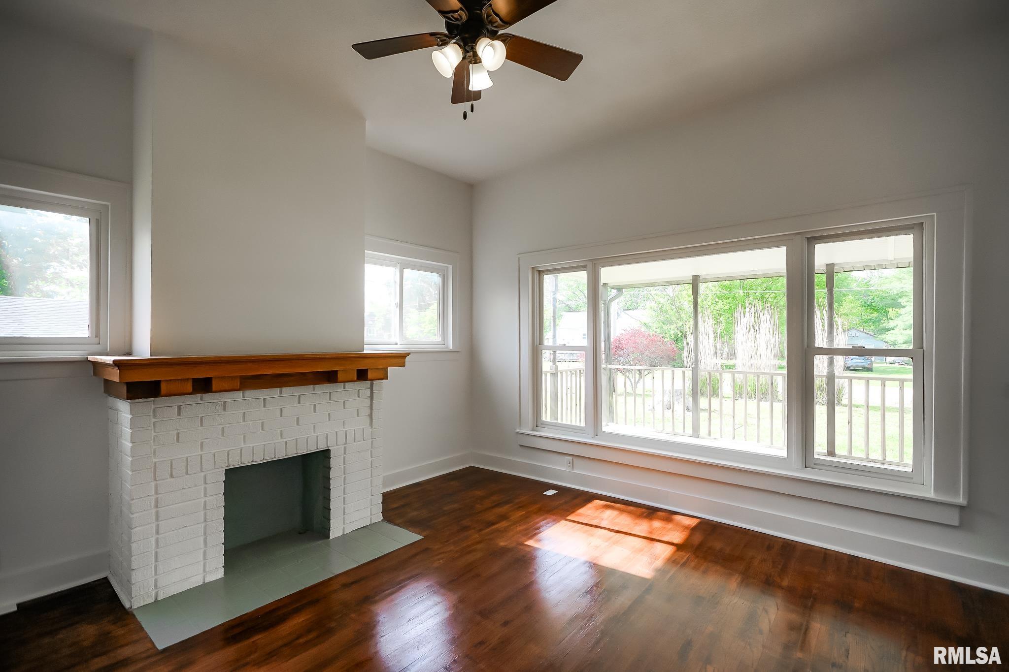 608 E 7th Street, Delavan, Illinois image 8