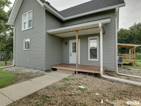 Homes For Sale - 210 E High Street<br/> Pike County, Kinderhook, IL 62345