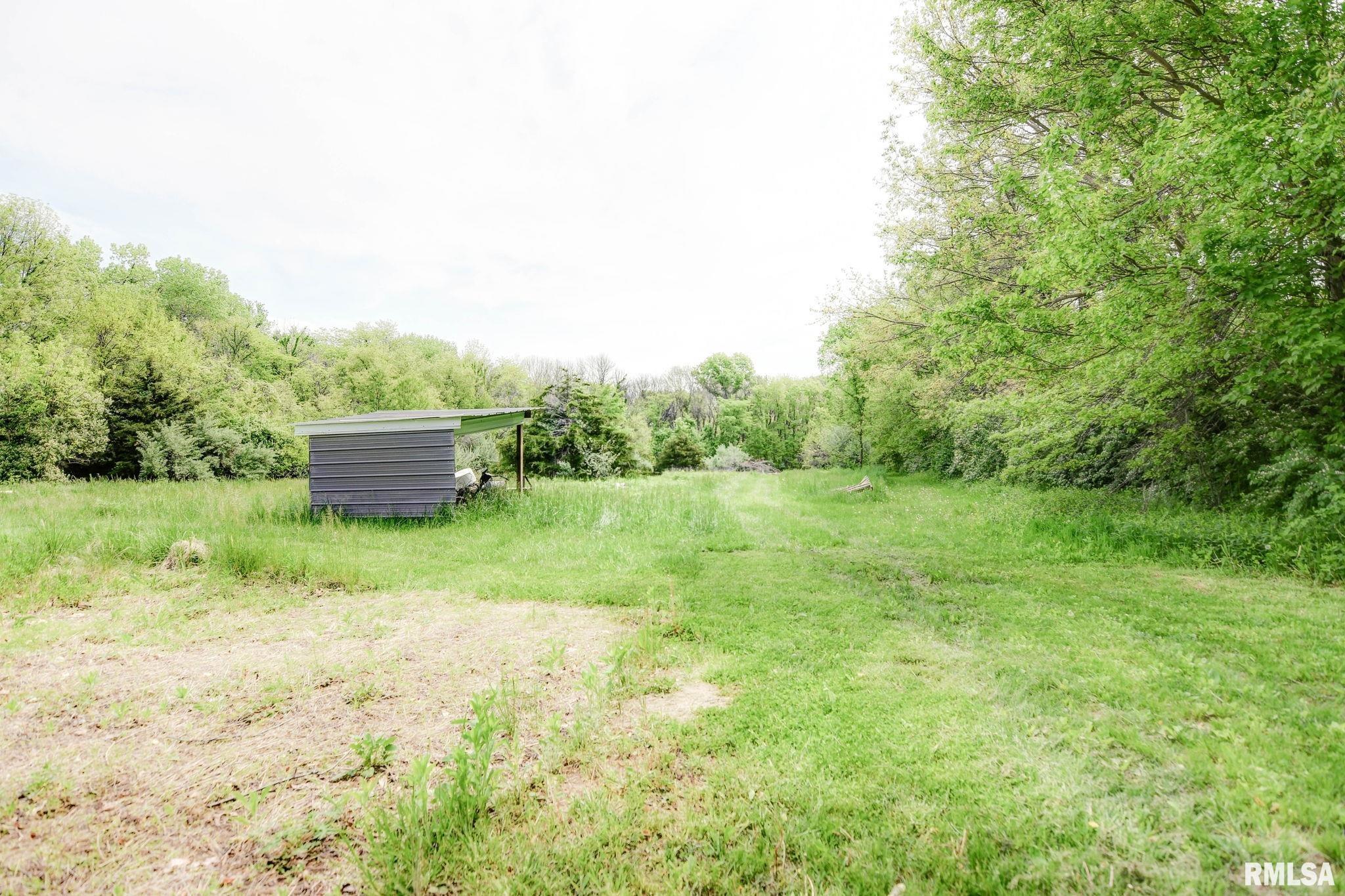 1756A N 2525 E Road, Moweaqua, Illinois image 8