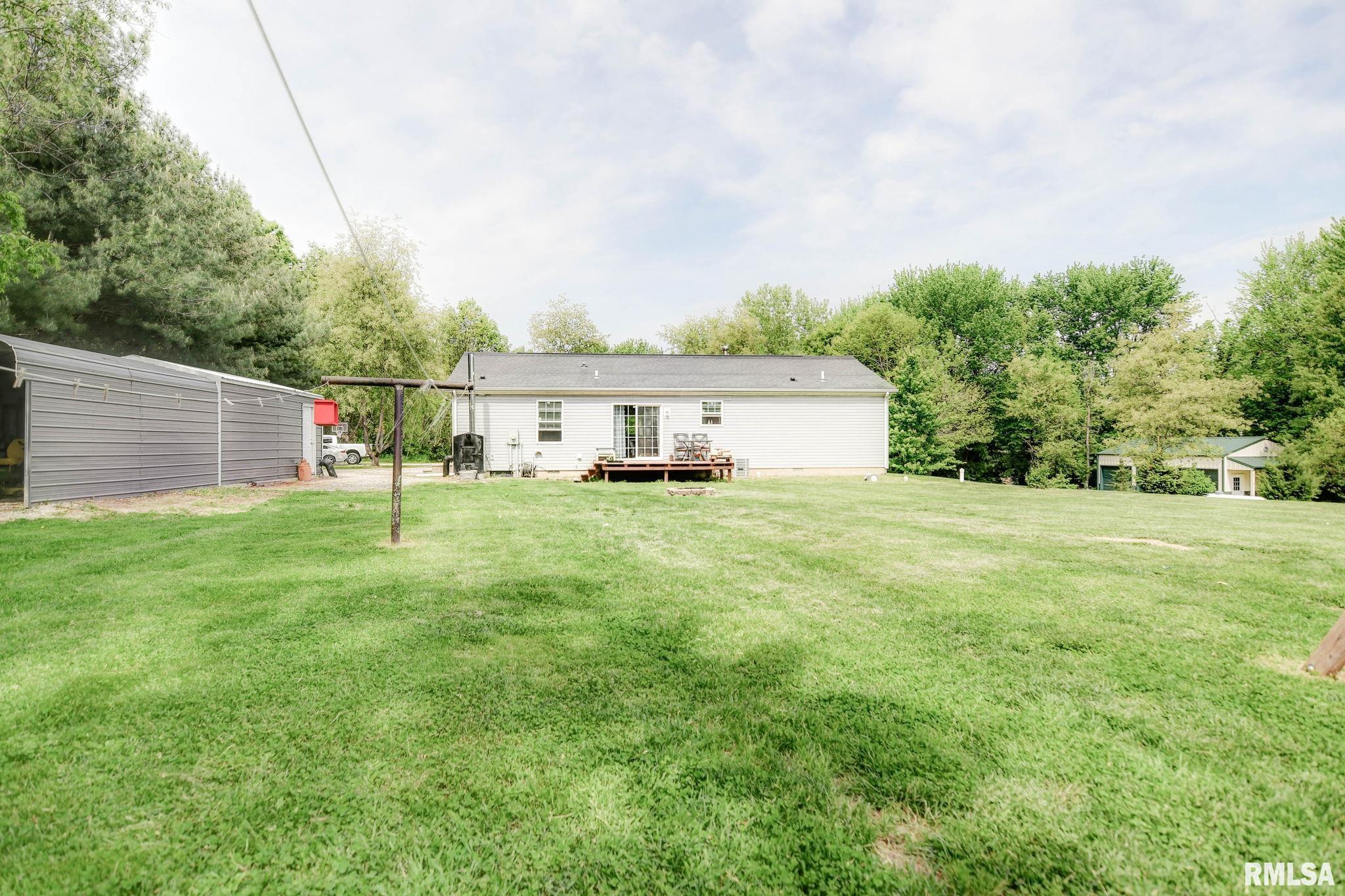 1756A N 2525 E Road, Moweaqua, Illinois image 7