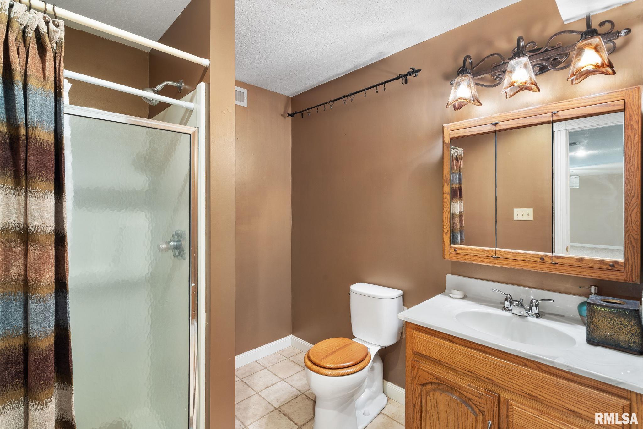 2906 27th Avenue A, Moline, Illinois image 33