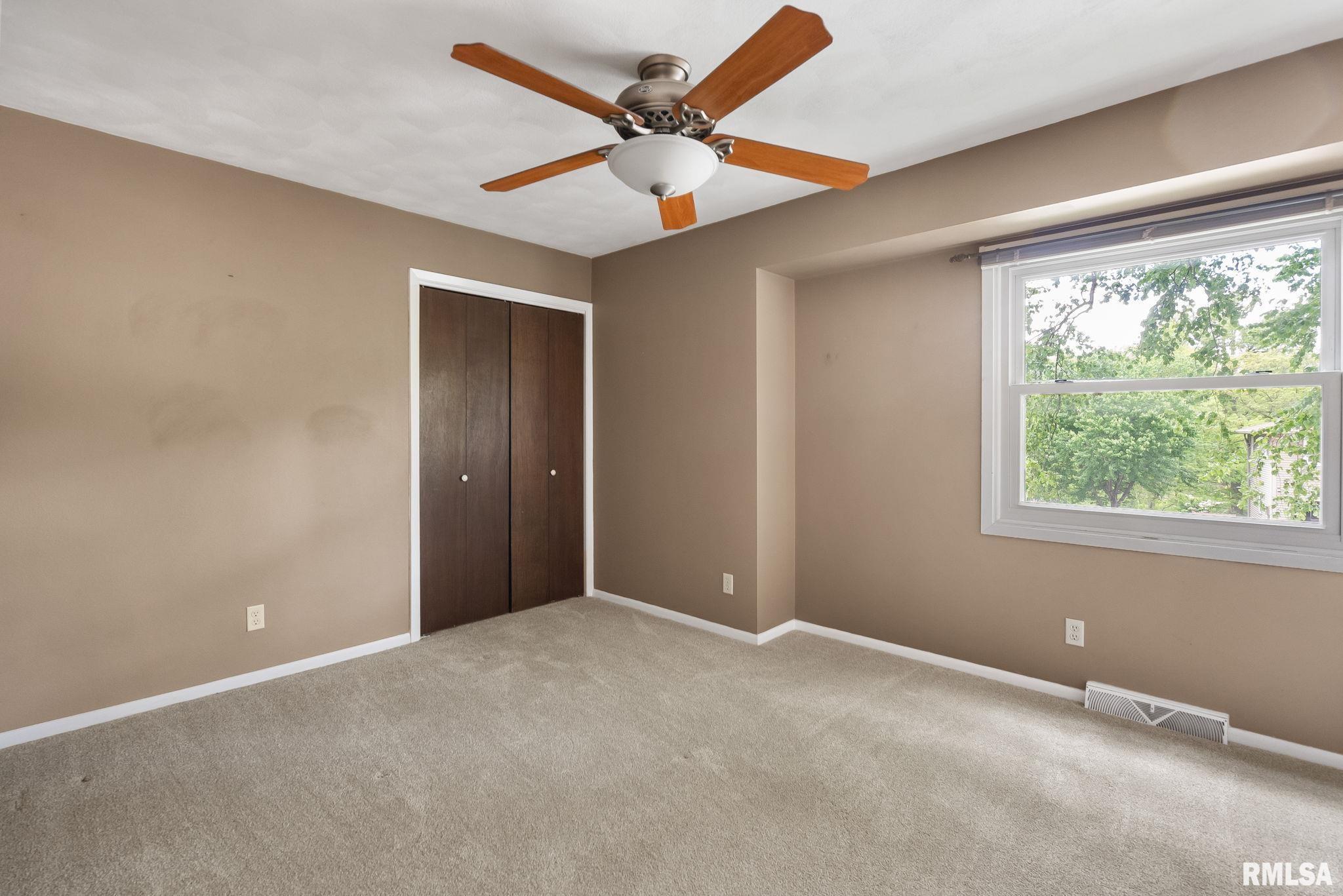 2906 27th Avenue A, Moline, Illinois image 26