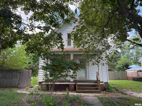 Homes For Sale - 696 Arnold Street<br/> Knox County, Galesburg, IL 61401