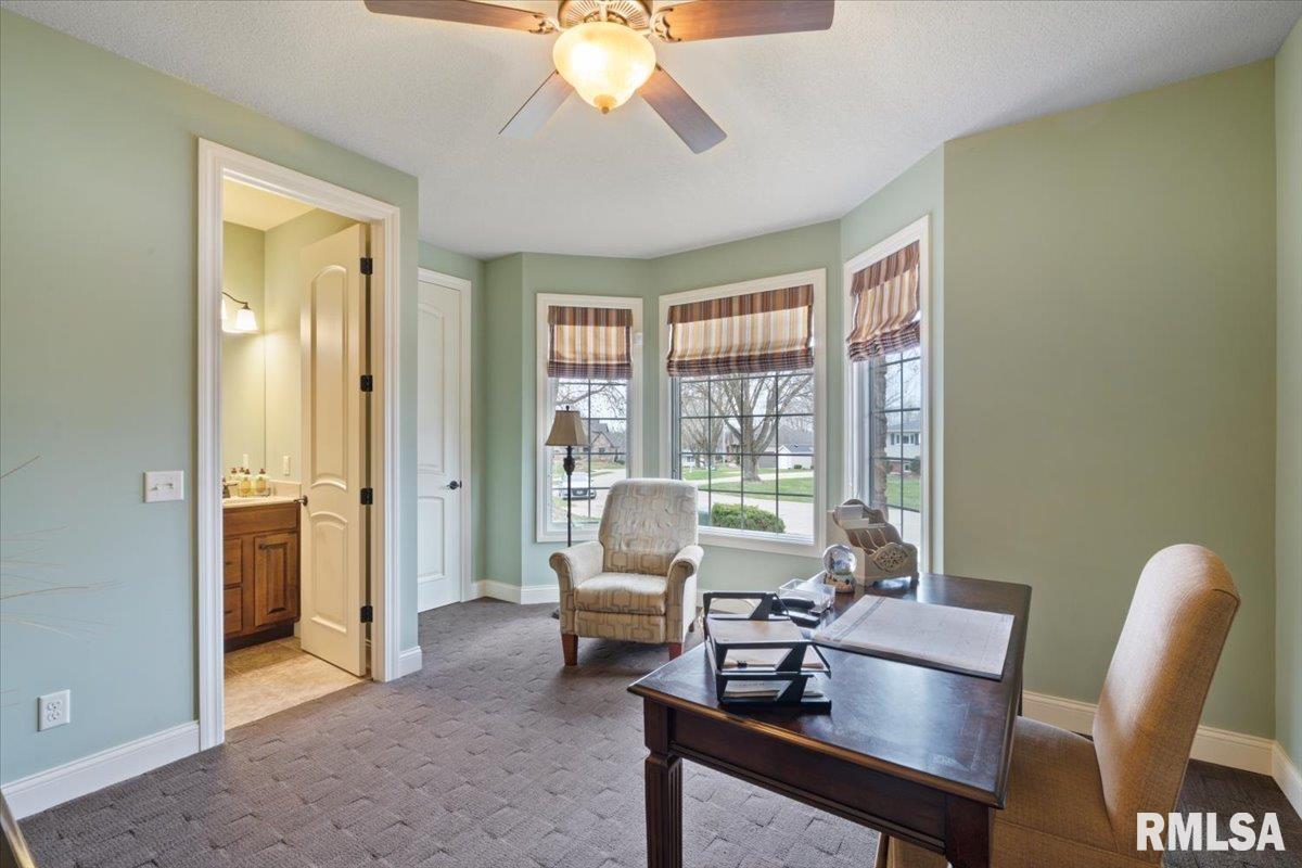 4954 Brookview Court, Bettendorf, Iowa image 34