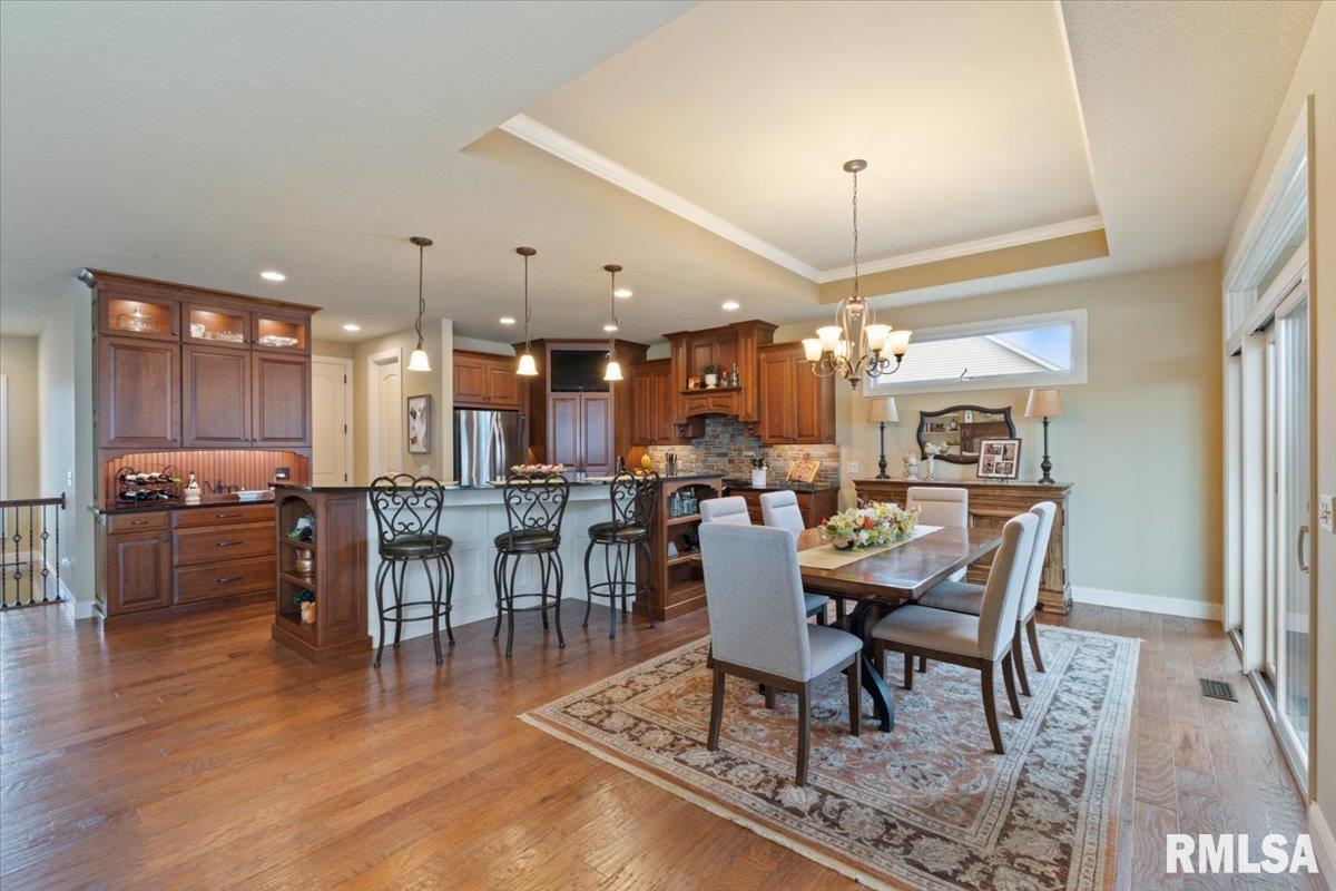 4954 Brookview Court, Bettendorf, Iowa image 20