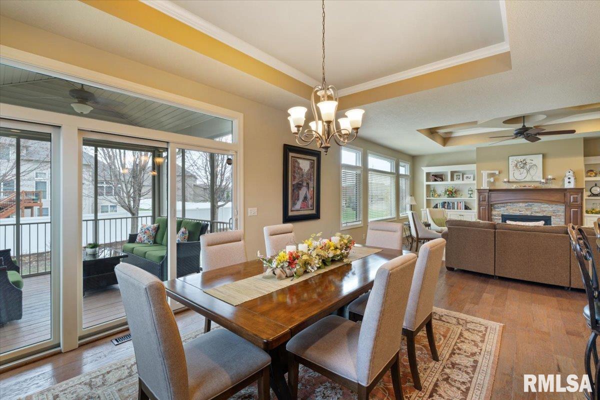 4954 Brookview Court, Bettendorf, Iowa image 25