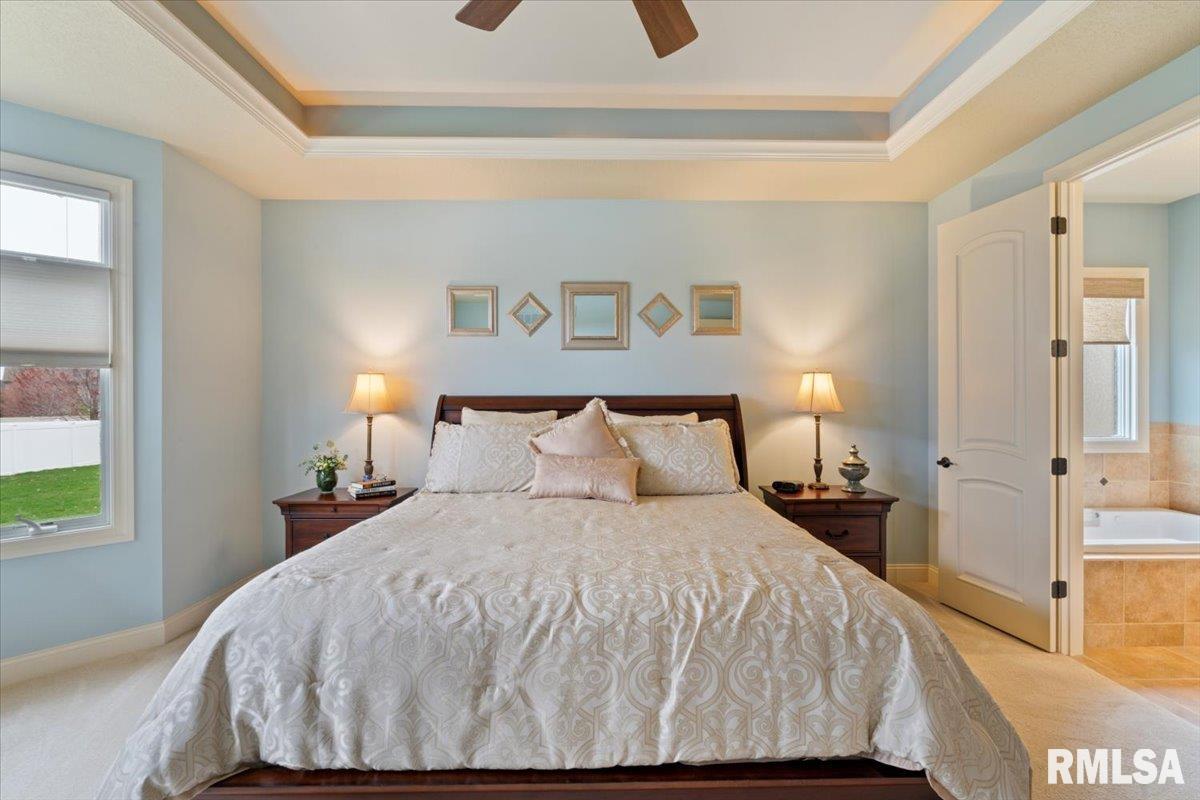 4954 Brookview Court, Bettendorf, Iowa image 37