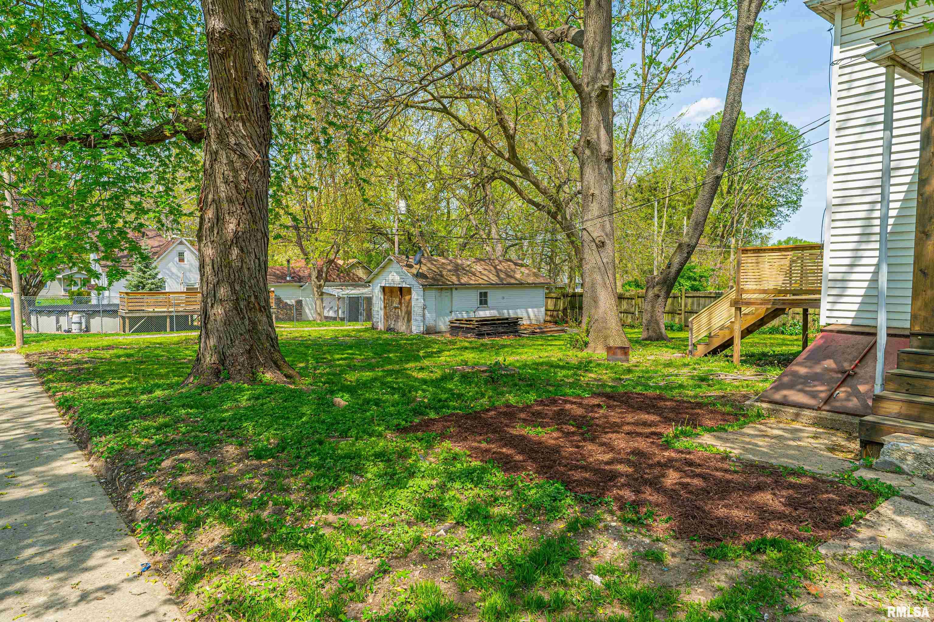 203 Oglesby Avenue, Lincoln, Illinois image 31