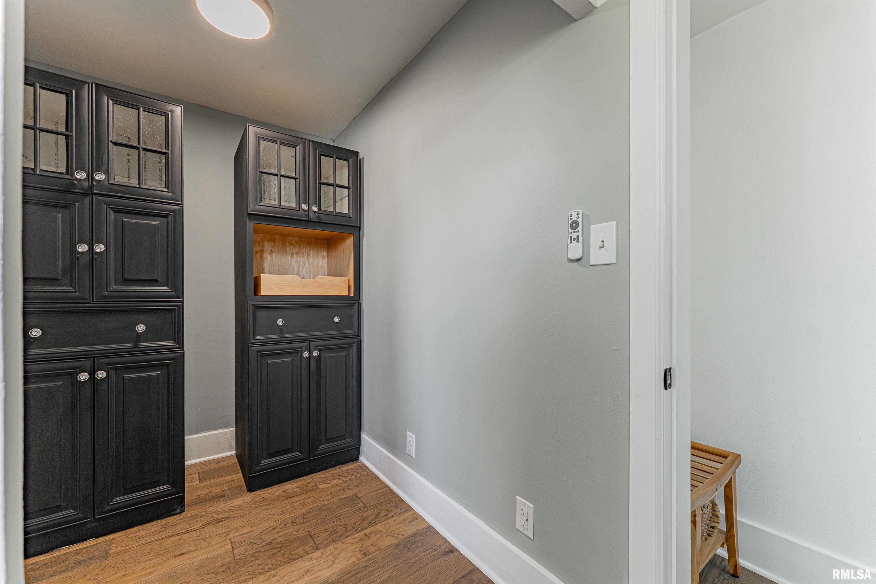 203 Oglesby Avenue, Lincoln, Illinois image 12