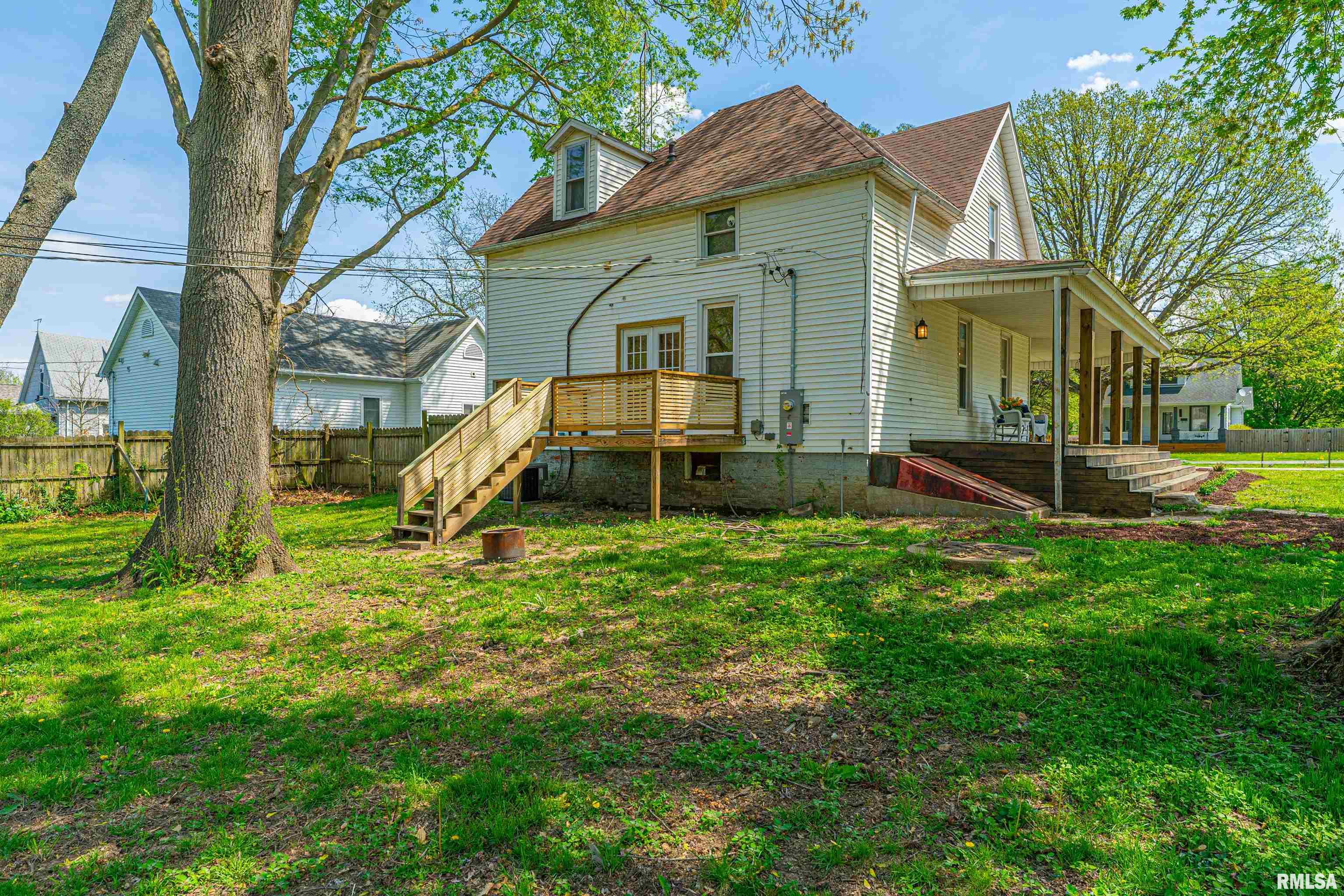 203 Oglesby Avenue, Lincoln, Illinois image 30
