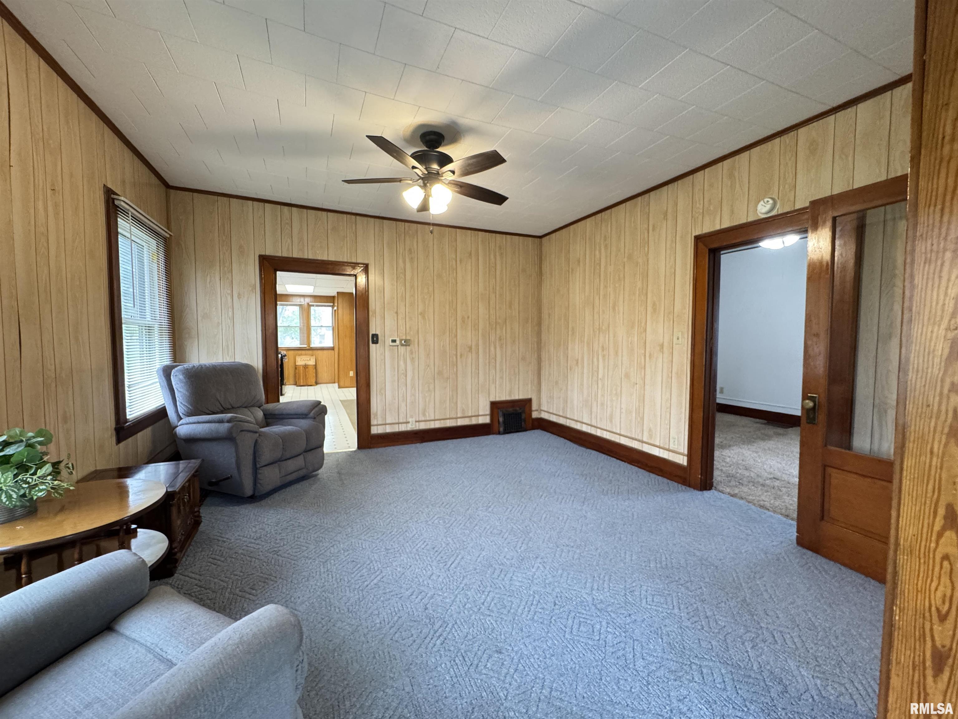 307 W Lafayette Street, Avon, Illinois image 14