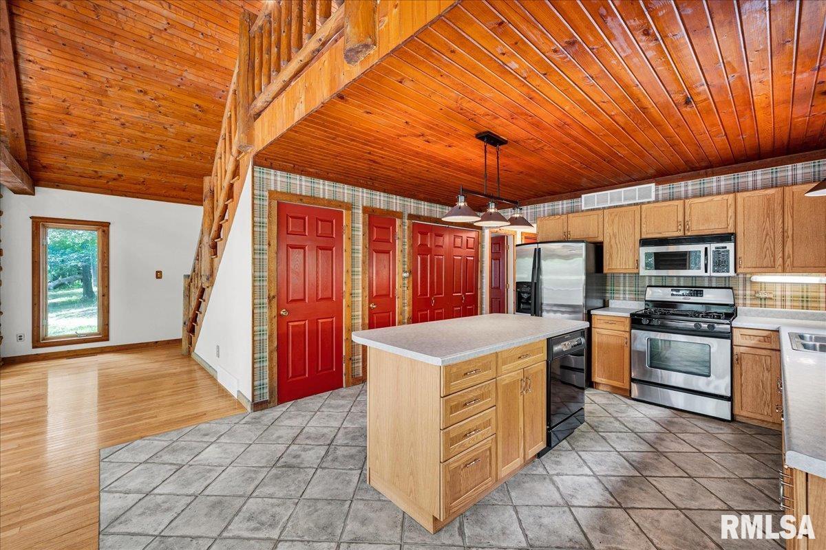 983 Oak Crest Drive, Varna, Illinois image 10