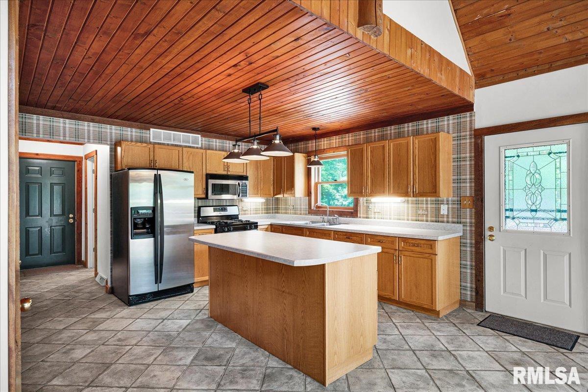 983 Oak Crest Drive, Varna, Illinois image 7