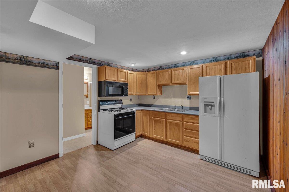 983 Oak Crest Drive, Varna, Illinois image 21
