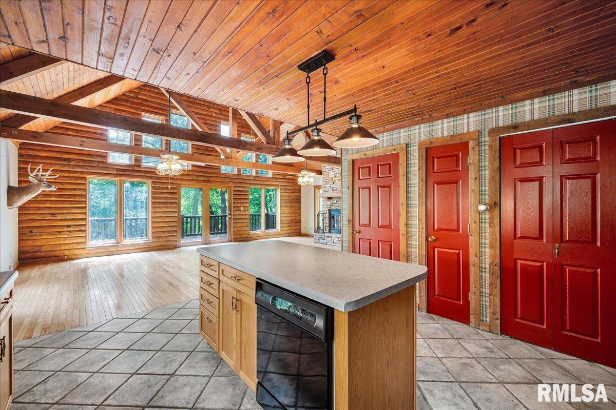 983 Oak Crest Drive, Varna, Illinois image 9