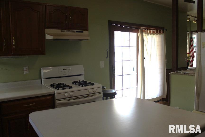 802 E 2nd Street, Kewanee, Illinois image 20