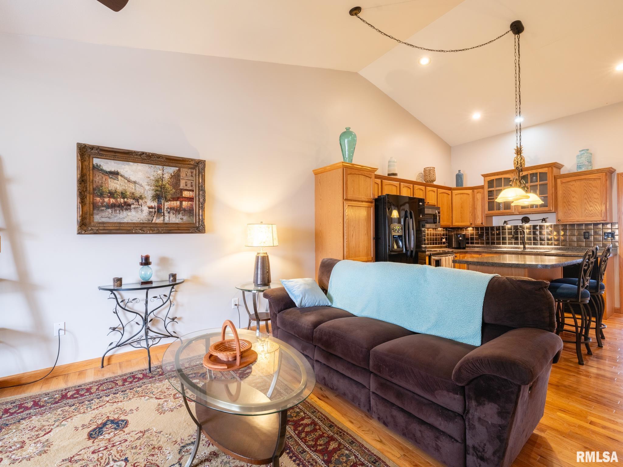 213 Marvin Court, Germantown Hills, Illinois image 11
