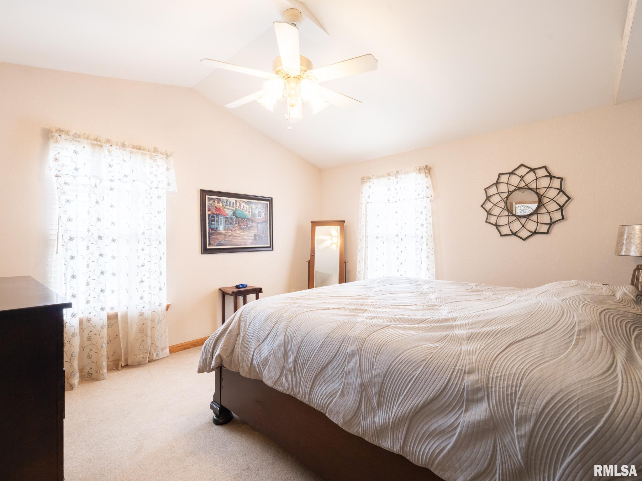213 Marvin Court, Germantown Hills, Illinois image 30