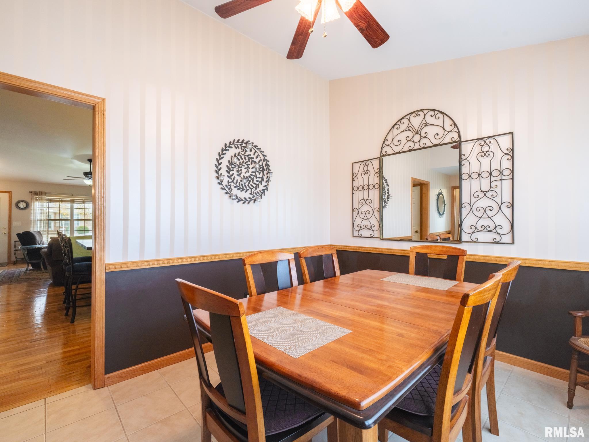 213 Marvin Court, Germantown Hills, Illinois image 25
