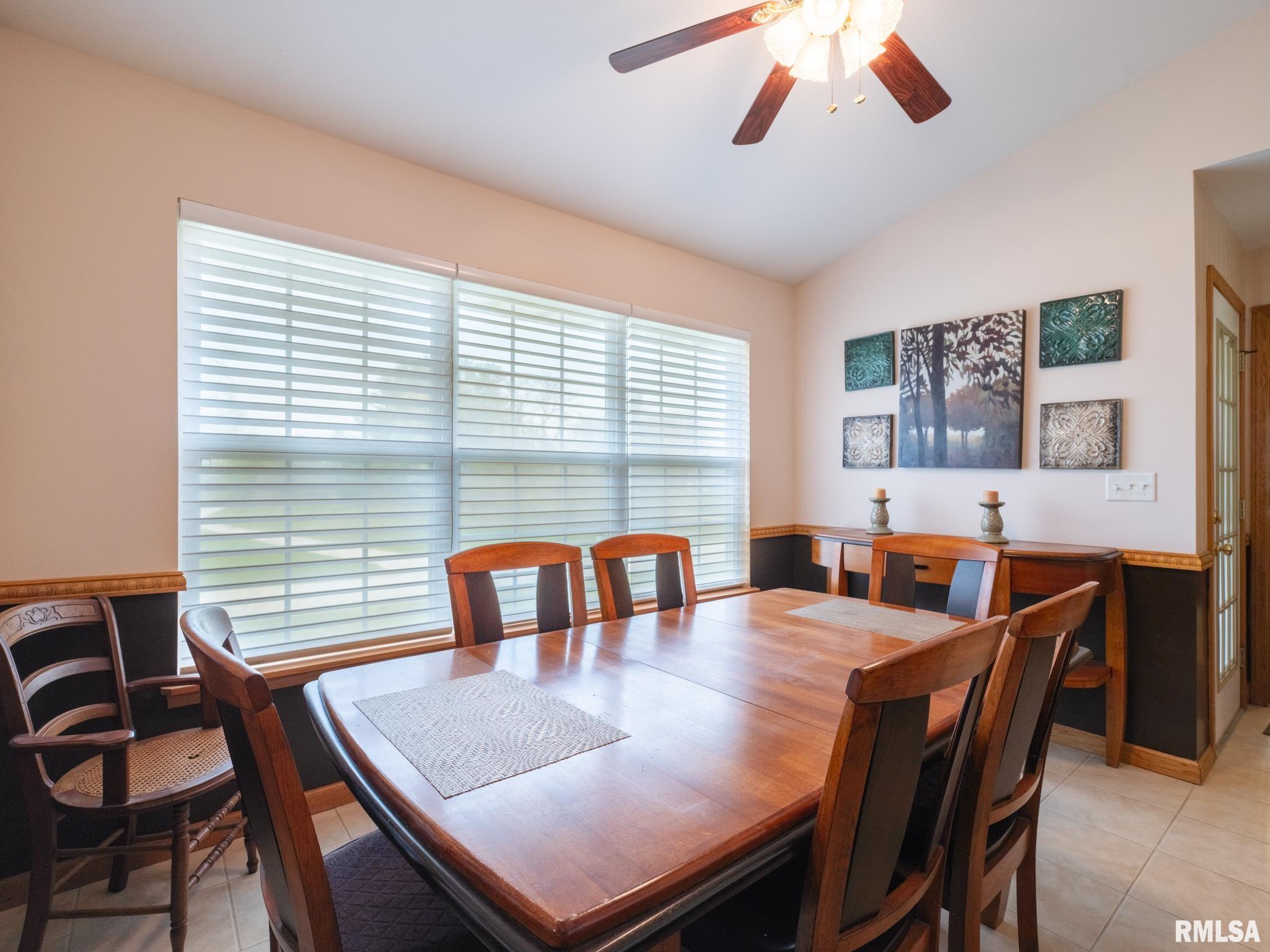 213 Marvin Court, Germantown Hills, Illinois image 27
