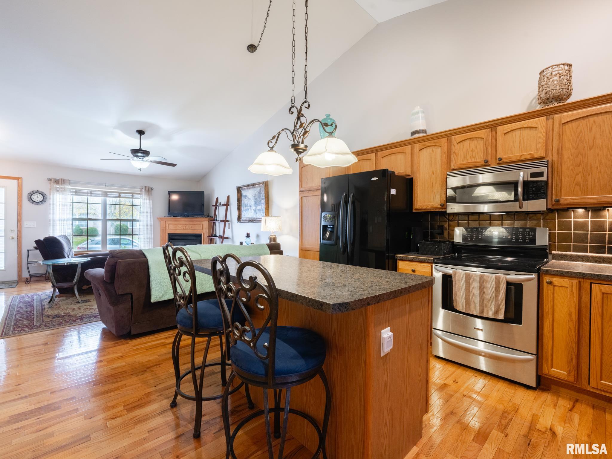 213 Marvin Court, Germantown Hills, Illinois image 20