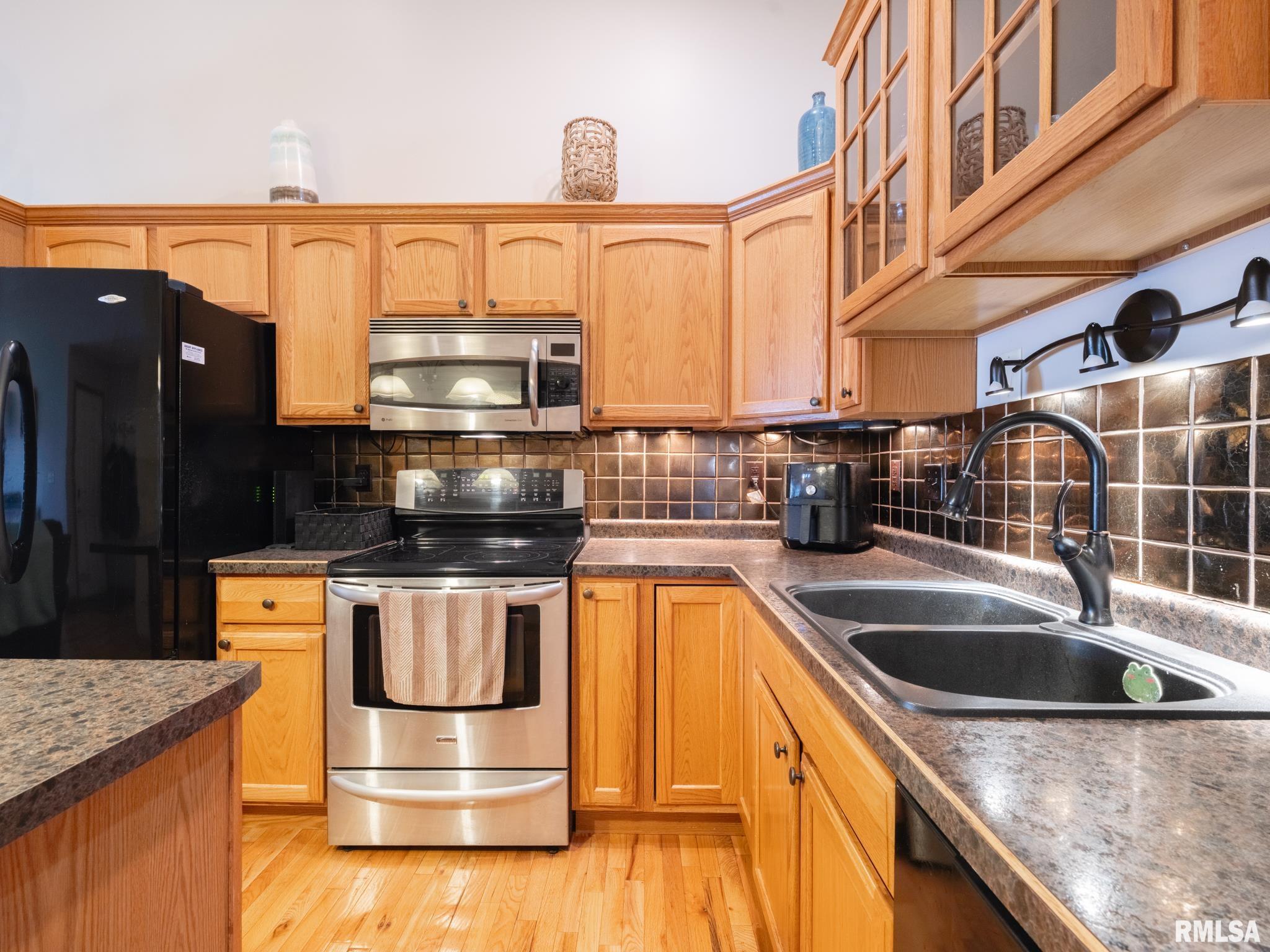213 Marvin Court, Germantown Hills, Illinois image 18