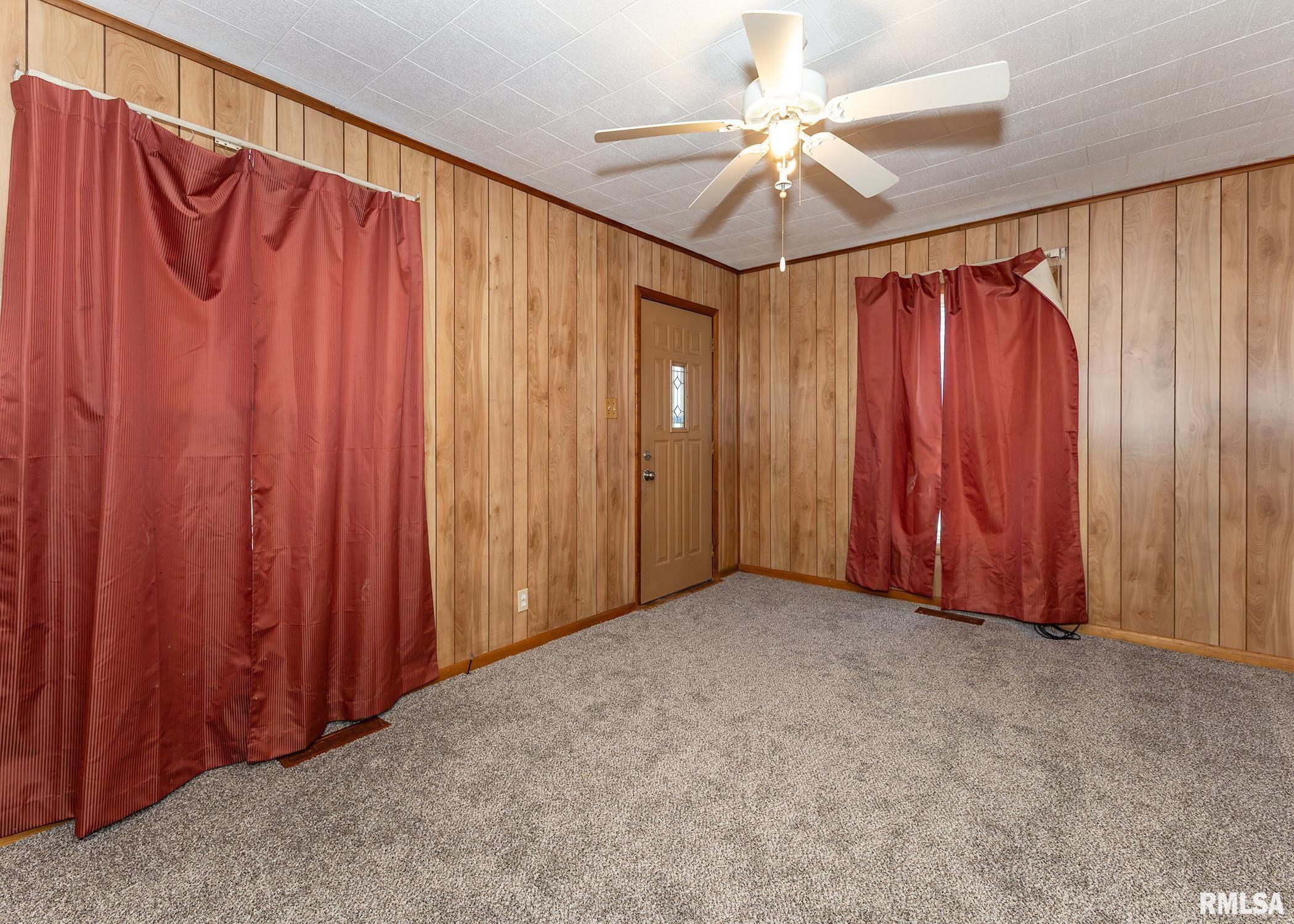 3011 N 3rd Street, Clinton, Iowa image 22