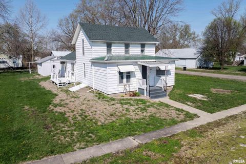 Photo of 121 N BROAD Street, Loraine, IL 62349 (MLS # CA1043033)